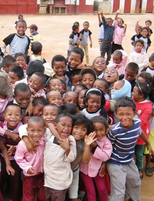 Nos enfants de Madagascar fêtent les 20 ans du Centre Akany Aina a Ambatolampy