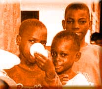SOS Enfants Campagne d'�tat civil au Cameroun