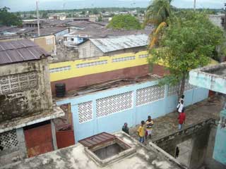 Dégâts causés par le cyclone Hanna, école St Alphonse, bidonville de Cité Soleil en Haïti