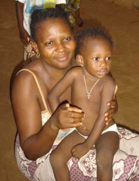 Maman d'accueil d'une orpheline au Bénin