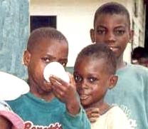 SOS Enfants et la communauté des Pygmées Bagyeli de Bipindi au Cameroun