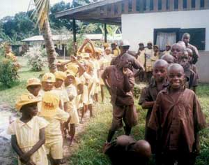 SOS Enfants et la communauté des Pygmées Bagyeli de Bipindi au Cameroun