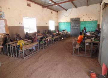 Classe de l'école primaire de Babou au Burkina Faso
