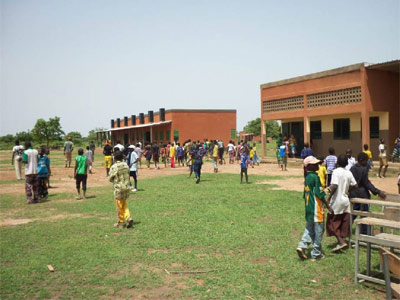 Ecoles primaires à Guiè