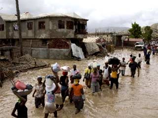 Après cyclone, aide d'urgence Haïti