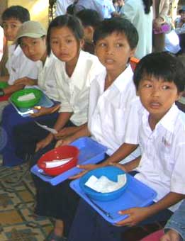SOS Enfants aide dentaire au VietNam
